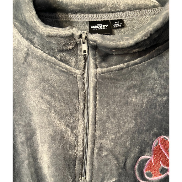 Disney Top Womens Size M Gray Velour Pullover Minnie Silhouette Long Sleeve NWT - Picture 5 of 10